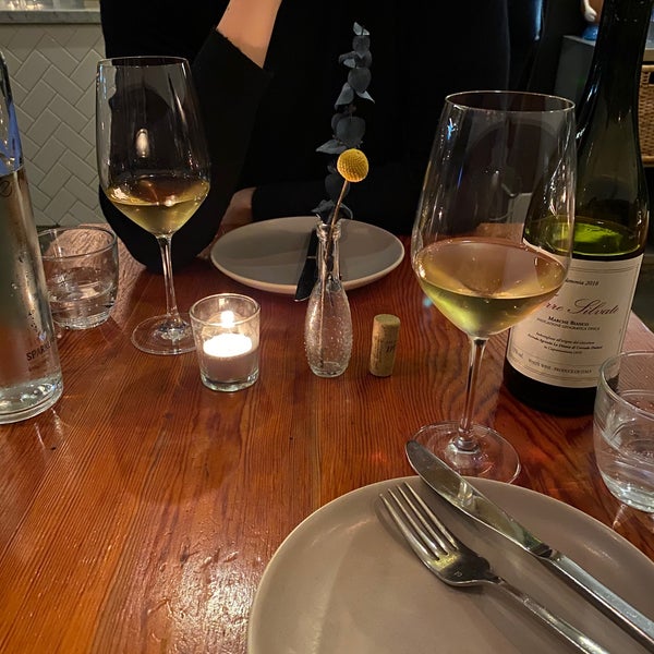 Photo taken at Alimento by Suze on 11/28/2019