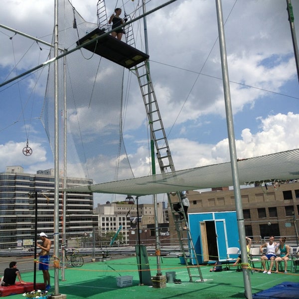 7/15/2013에 Jen L.님이 Trapeze School New York에서 찍은 사진