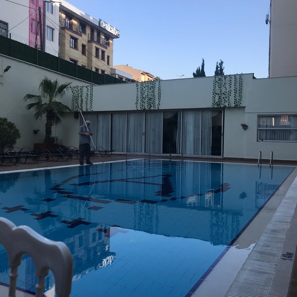 Das Foto wurde bei Akgün Hotel von Trainer Yamaç E. am 6/27/2021 aufgenommen