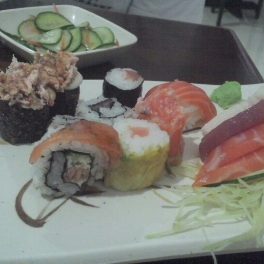 Снимок сделан в Mitsuaki - Restaurante Japonês пользователем Adriana C. 5/8/2014