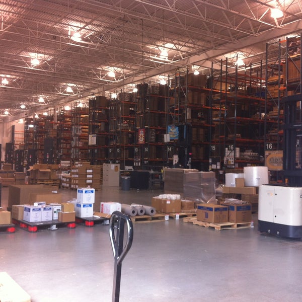 Uline Shipping Supplies 60 Hereford St.