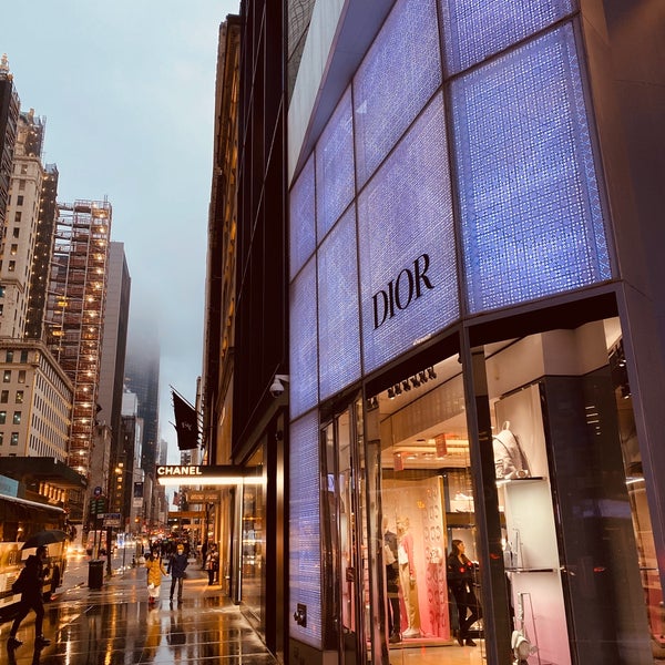 CHANEL - Boutique in New York