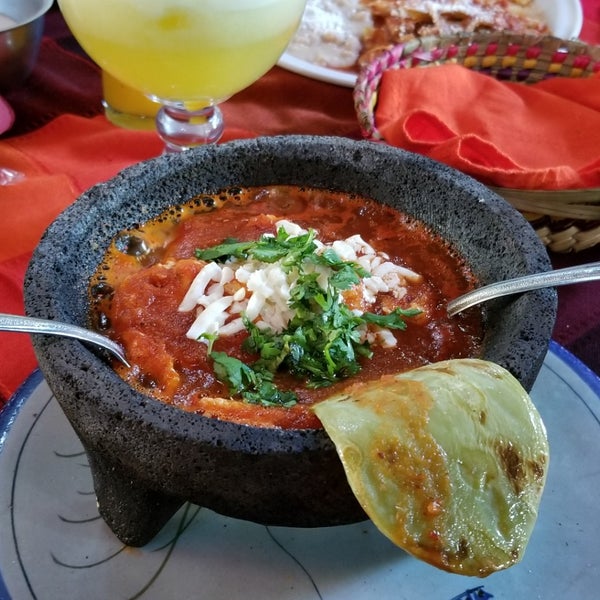Foto diambil di El Rincon del Sol Restaurante oleh Alex R. pada 4/21/2019