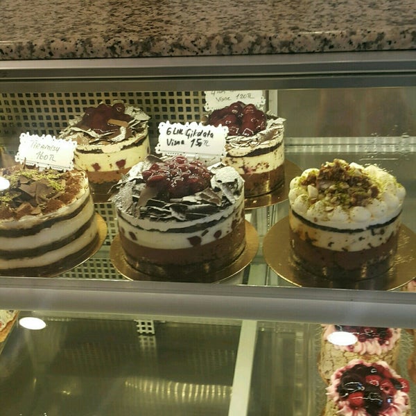 ROSABAU Patisserie кондитерская Париж