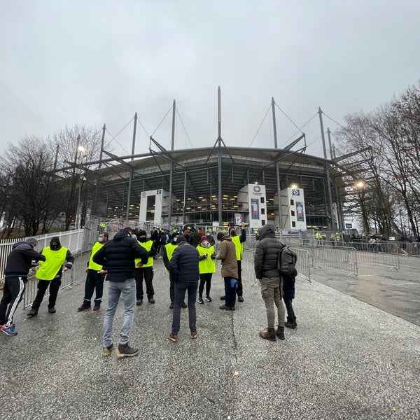 Photo taken at Volksparkstadion by Christoph Ø. on 12/12/2021