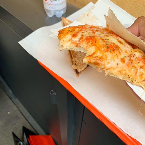 Pizza Altero Porto Via Dell' Indipendenza, 33