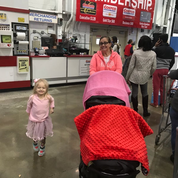 Fotos en Costco Glen Allen, VA