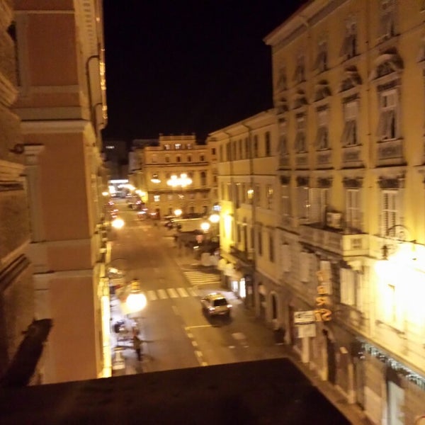 Das Foto wurde bei Hotel - Nuovo Albergo Centro Trieste von Mattia P. am 8/19/2013 aufgenommen