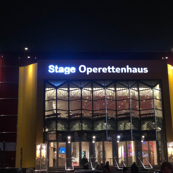 Das Foto wurde bei Stage Operettenhaus von Olli am 12/10/2021 aufgenommen