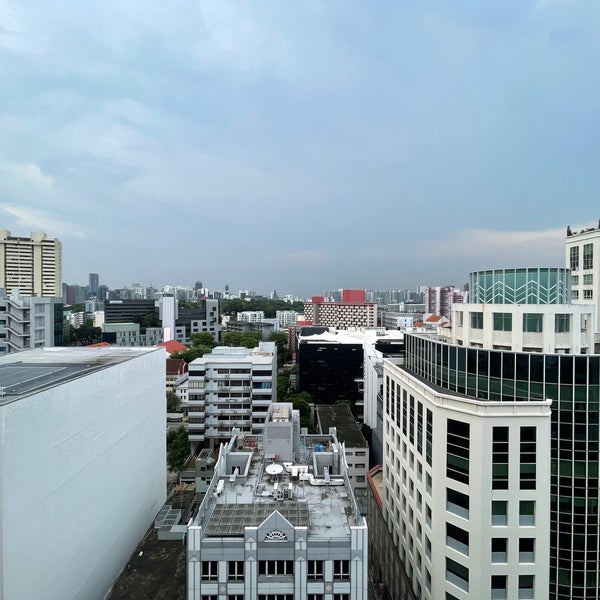 Das Foto wurde bei ibis Singapore on Bencoolen von Chinaphong K. am 5/15/2022 aufgenommen