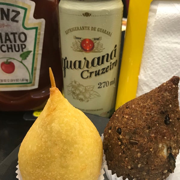 Foto scattata a Santa Coxinha da Wah L. il 8/5/2017