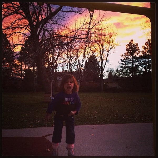 Keewaydin Meadows Park Playground in Boulder