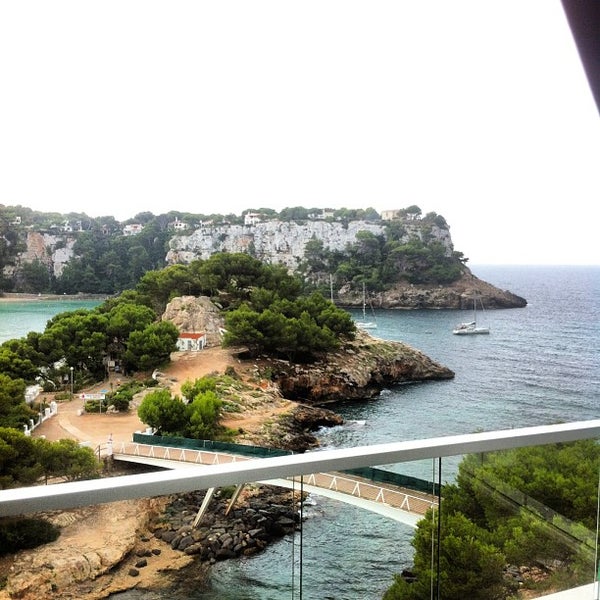 Снимок сделан в Audax Spa And Wellness Hotel Menorca пользователем Kiko M. 9/8/2013