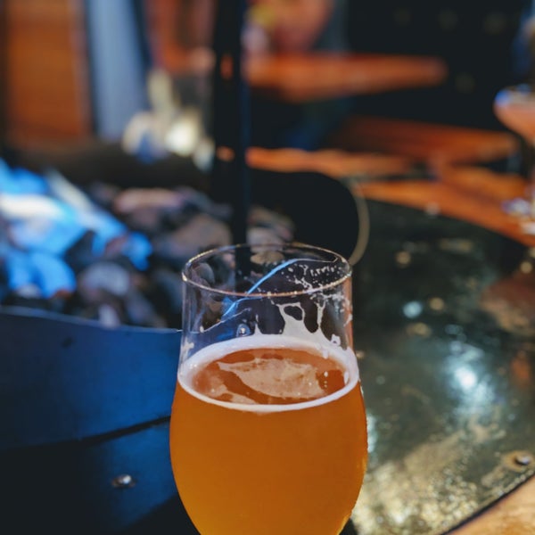 Photo taken at Barrel Head Brewhouse by Pierre A. on 1/27/2019