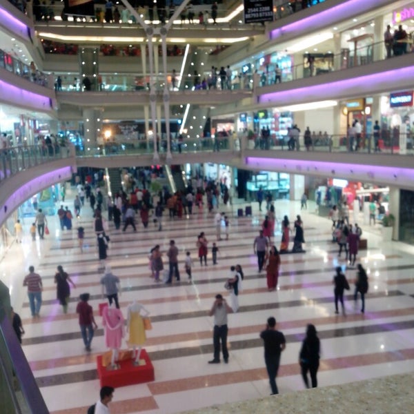 Foto tirada no(a) Korum Mall por Sateesh N. em 3/31/2013