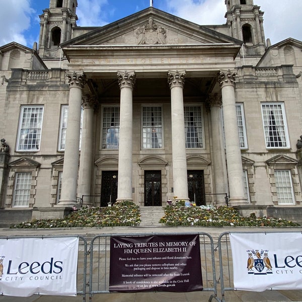 Leeds Civic Hall Leeds City Centre 2 tips