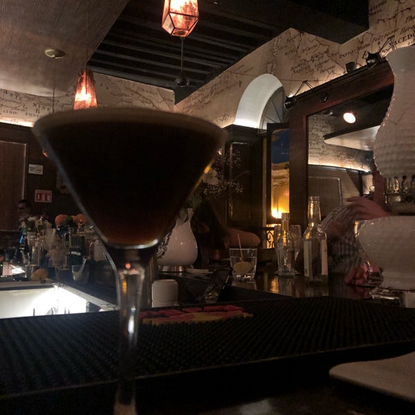 Das Foto wurde bei Dodo Café Cóctel Bar von Ing E. am 5/10/2019 aufgenommen