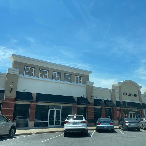 Photos at Queenstown Premium Outlets Queenstown, MD