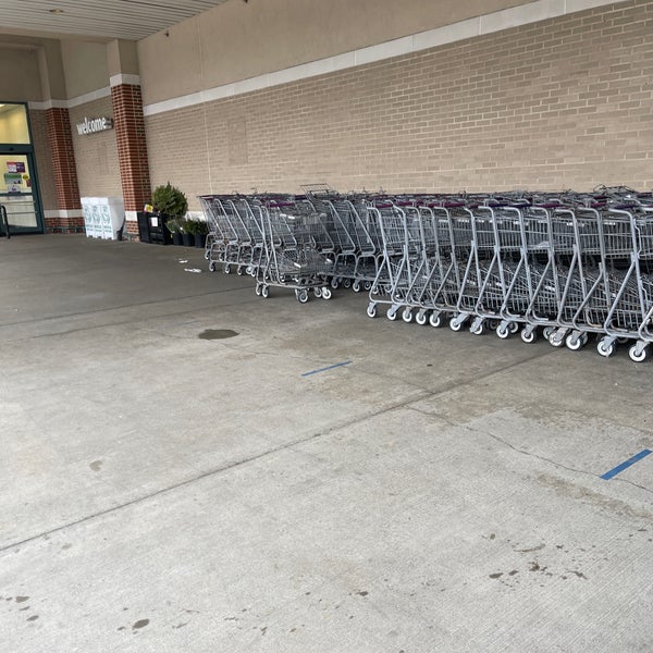 Giant Food & Pharmacy Bowie, MD