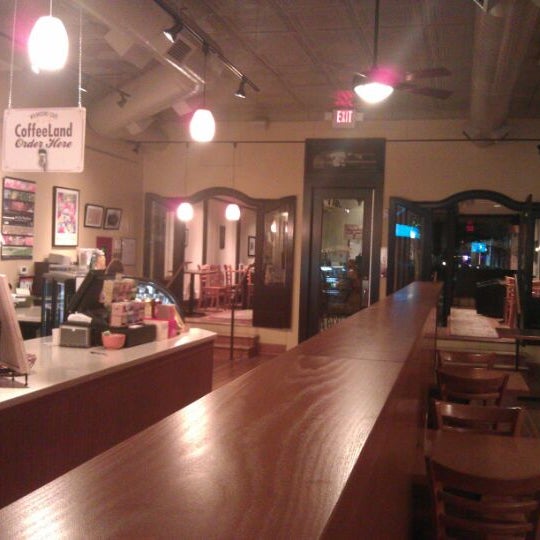 2/10/2012にIan B.がWilmoore Cafeで撮った写真