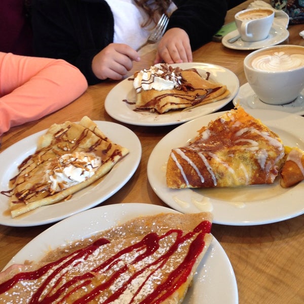 Photo taken at Tandem Creperie and Coffeehouse by Janet S. on 11/16/2014