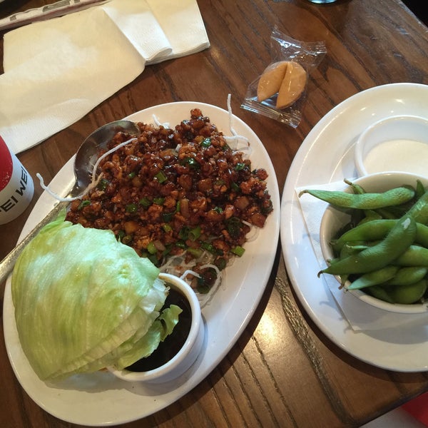 Foto tomada en Pei Wei  por Emily W. el 7/29/2016