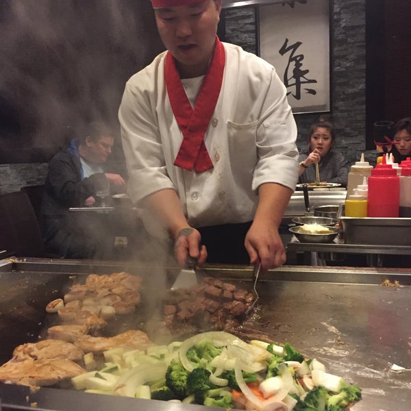 Photo taken at Osaka Japanese Sushi and Steakhouse by Juliet on 2/5/2016