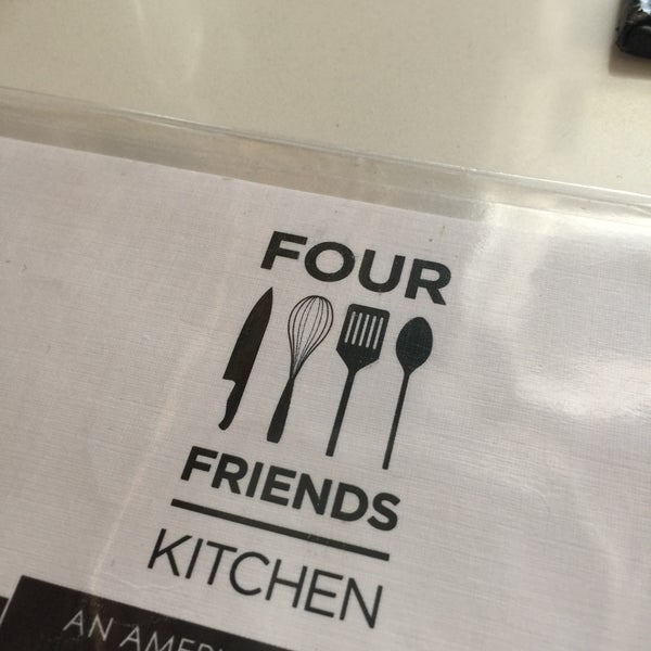 Foto tirada no(a) Four Friends Kitchen por Kevin M. em 7/9/2016