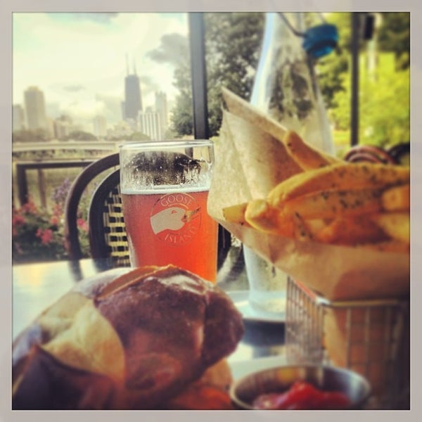 Patio at Cafe Brauer Lincoln Park 9 tips