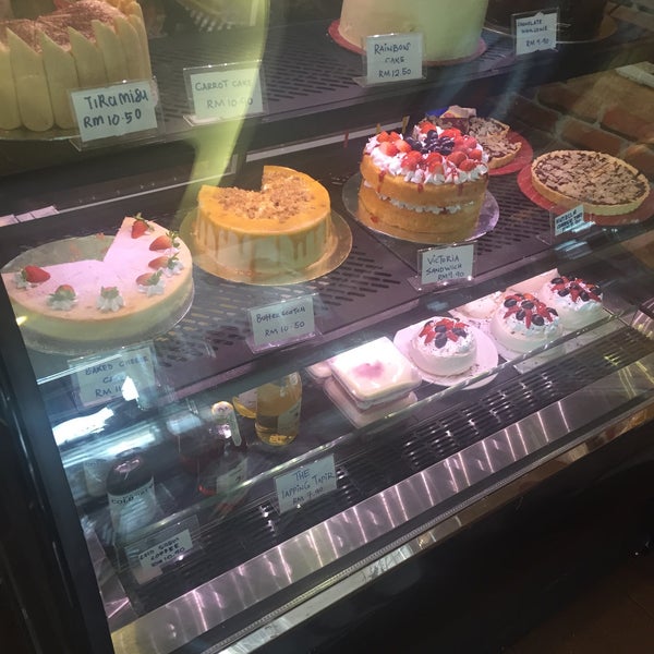 Pink Daisy Bakery & Cafe 10 tips