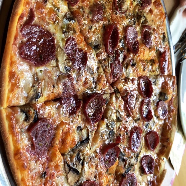 6/24/2020にGamzeMesutArya AlbayrakがThe Italian Cut - Pizza&amp;Kitchenで撮った写真