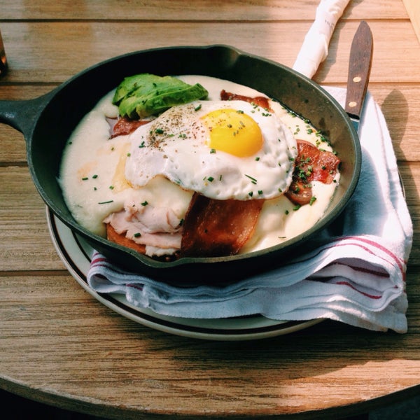 picture of food at Hub and Spoke