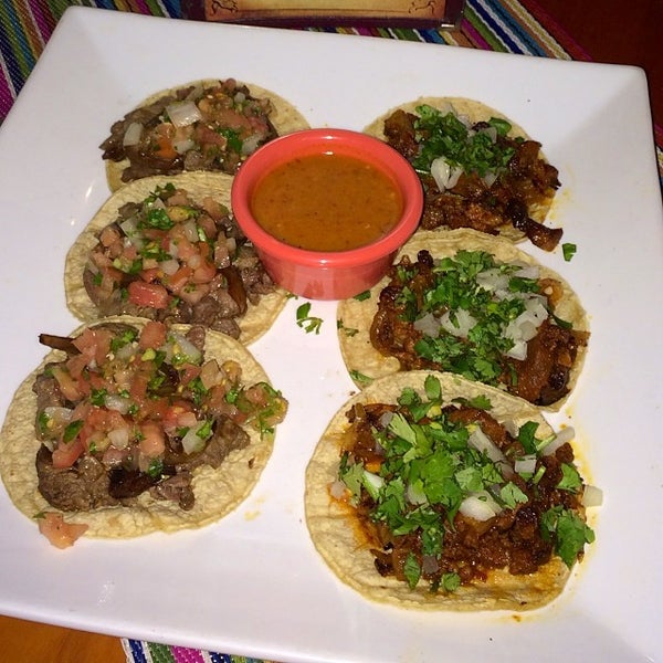 Photo taken at Fiesta Mexicana Restaurants by Ricardo C. on 2/5/2014