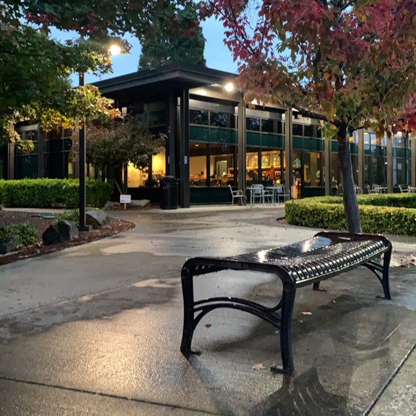 Starbucks Coffee Shop in Beaverton