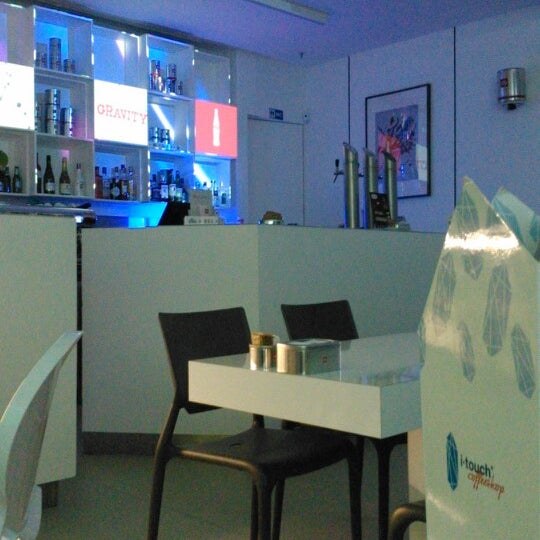 8/21/2013 tarihinde Istrati S.ziyaretçi tarafından i-touch coffee bar'de çekilen fotoğraf
