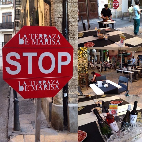 Foto tirada no(a) La Taberna de Marisa por Cova Morales (. em 6/4/2015