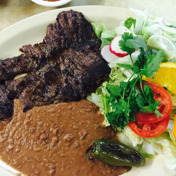 El Parian Latin American Restaurant in Los Angeles