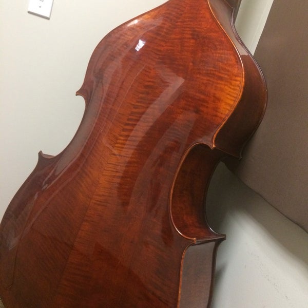 Pm music. Виолончель andrew fuchs cl-200m 4/4. Pm music. Обзор виолончели andrew fuchs cl-200l. Томи анджело черно белое.