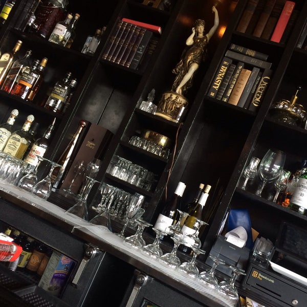 Harry's Velvet Room North Side 4 tips from 81 visitors