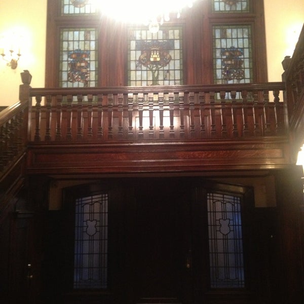 Mansion at Maple Heights Event Space in Pittsburgh