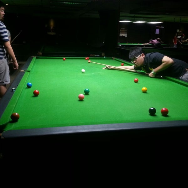 Элит снукер. Снукер элита. Марк селби снукер. Элит снукер. Дэвид гилберт снукер носки.