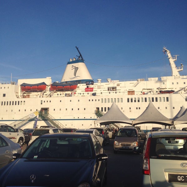 Photos At Dermaga Lembaga Pelabuhan Kuching Terminal Senari Monument Landmark