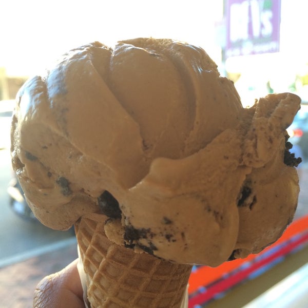 10/5/2014にDonna McがBev&#39;s Homemade Ice Creamで撮った写真