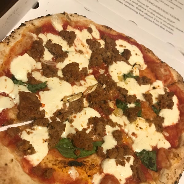 Foto scattata a Pupatella Neapolitan Pizza da Donna Mc il 8/3/2018