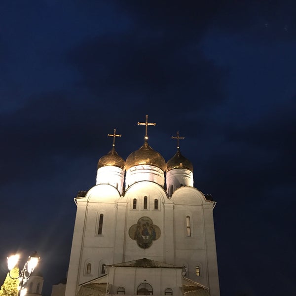 "Господь всех зовет в Свой храм" - сайт Санкт-Петербургской митрополии