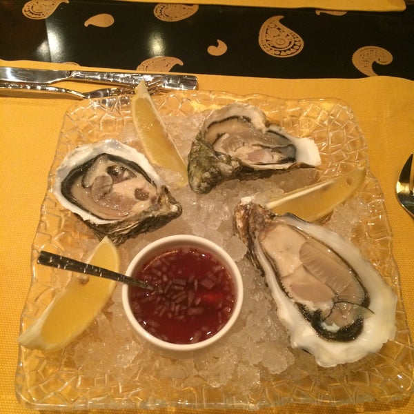 12/5/2014 tarihinde Ira B.ziyaretçi tarafından Ресторан ИКРА'de çekilen fotoğraf