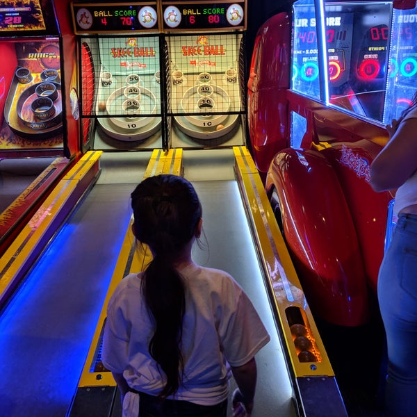 Photo taken at Dave &amp; Buster&#39;s by Rocky C. on 2/17/2019