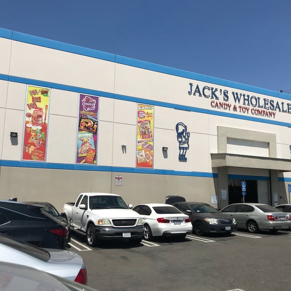 Photo taken at Jack&#39;s Wholesale Candy &amp; Toy by pinguino k. on 6/18/2018