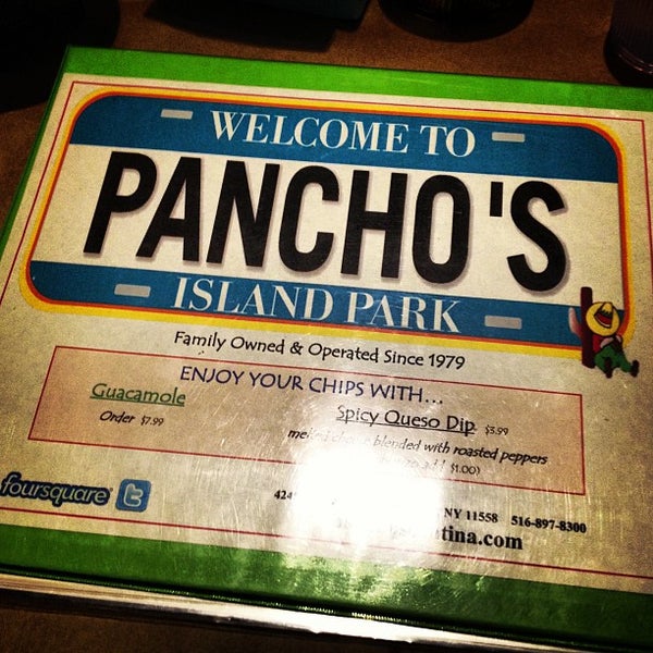 รูปภาพถ่ายที่ Pancho&#39;s Cantina โดย Zach F. เมื่อ 6/24/2013