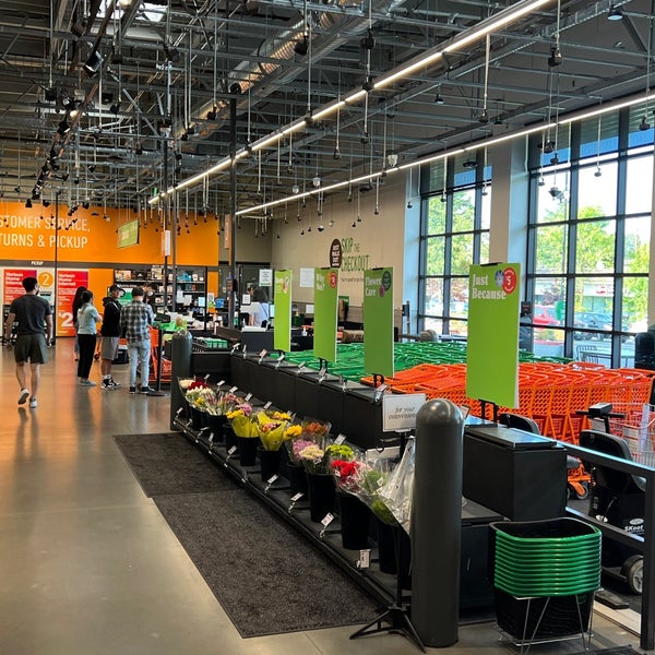 Amazon Fresh Factoria 194 visitors